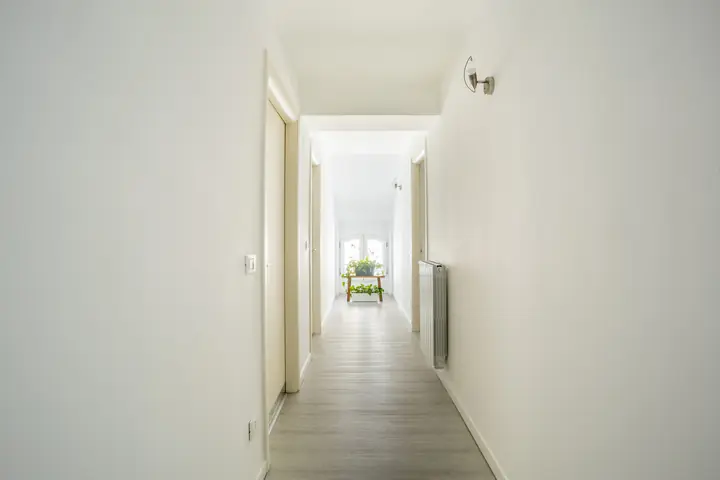 A quiet detail of Casa Barozzi's living area